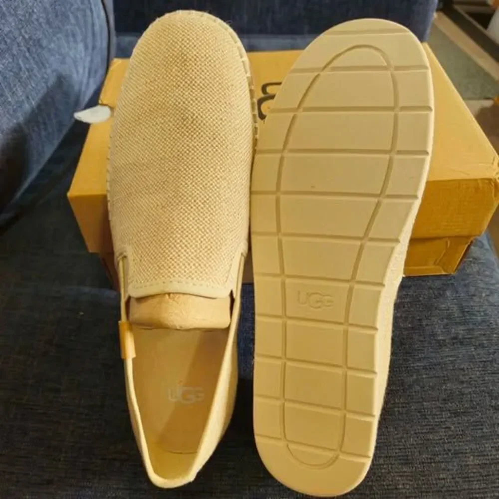 UGG Cali Low Canvas Men’s Slip-On Shoes Size 10 Natural Beige